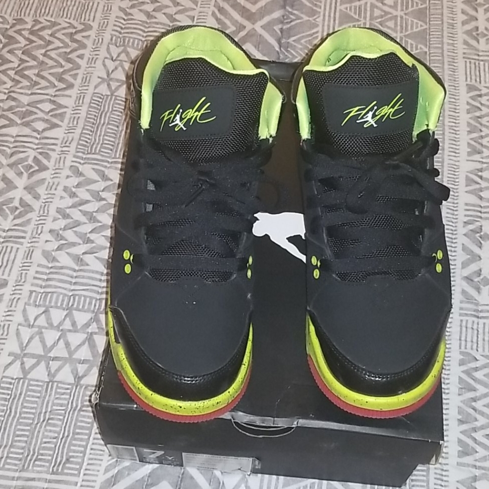 Kid Jordan Sneakers (Worn Once)